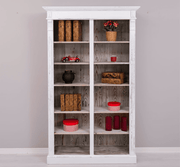 Klasszikus stílusú, kétosztatú tömör fenyőfa könyvesszekrény. Fehér és pácolt natúr színű.