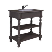 Klasszikus stílusú, sötétbarna színű, fenyőfa mosdószekrény nyitott polcokkal.