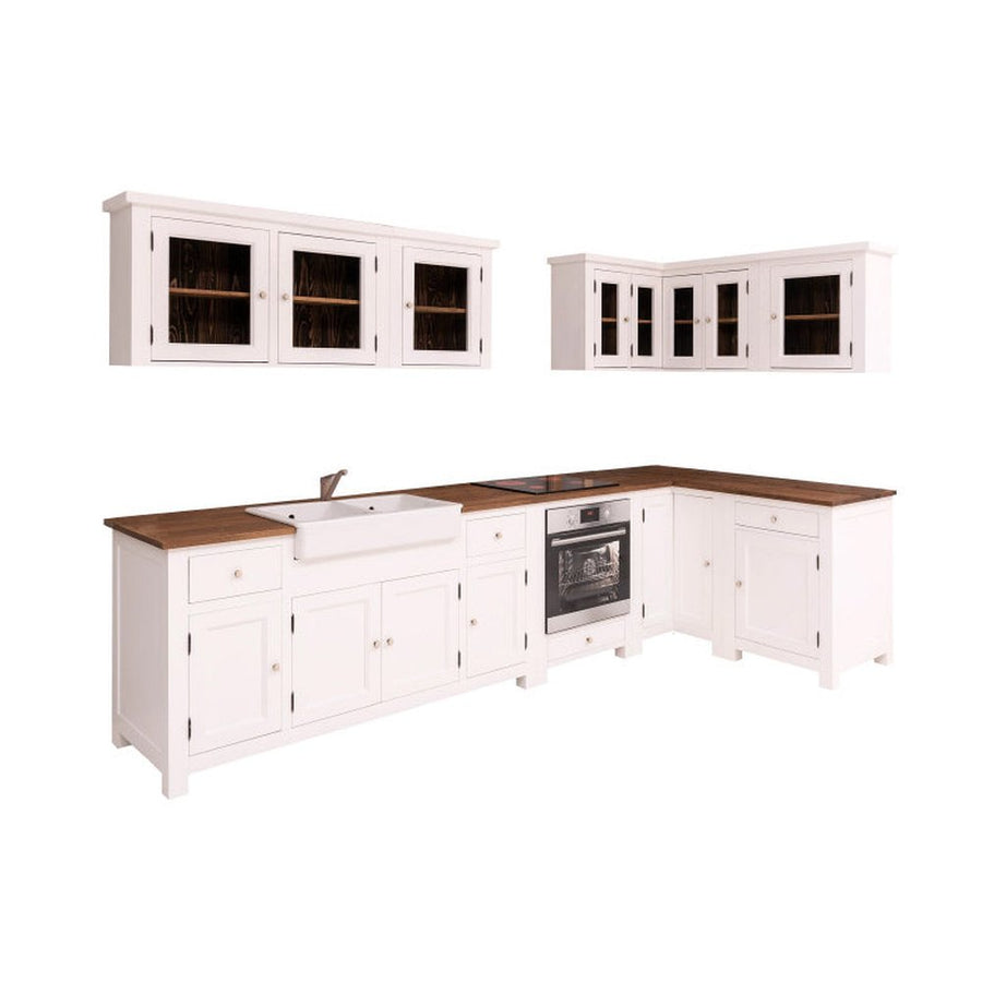 7 elemes fenyőfa konyhaszekrény tölgyfalappal, beépített kerámia kagylóval és csapteleppel.