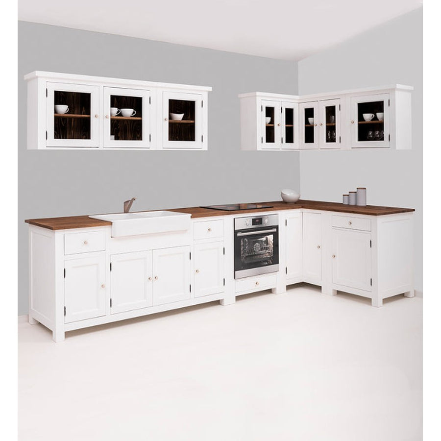 7 elemes fenyőfa konyhaszekrény, beépített kerámia kagylóval és csapteleppel.