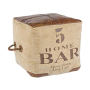 Újrahasznosított vászonból és bőrből készült kocka alakú puff.