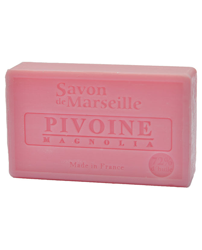 Rózsaszín színű, rózsa és magnólia illatú kézműves szappan.