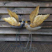 Arany szárnyű koronás Rigócsőr király fémből