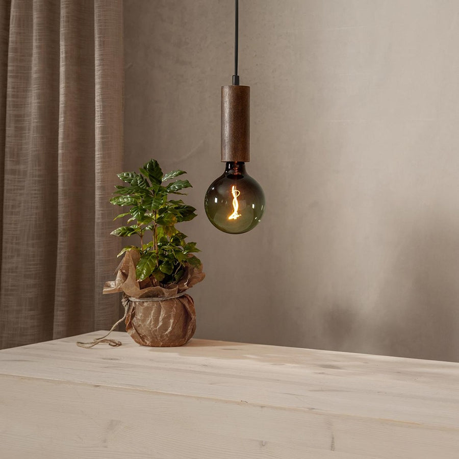 Meleg fehér fényű LED dekor izzó, két színárnyalatú, füstüveg és zöld átmenetes üvegbúrával.