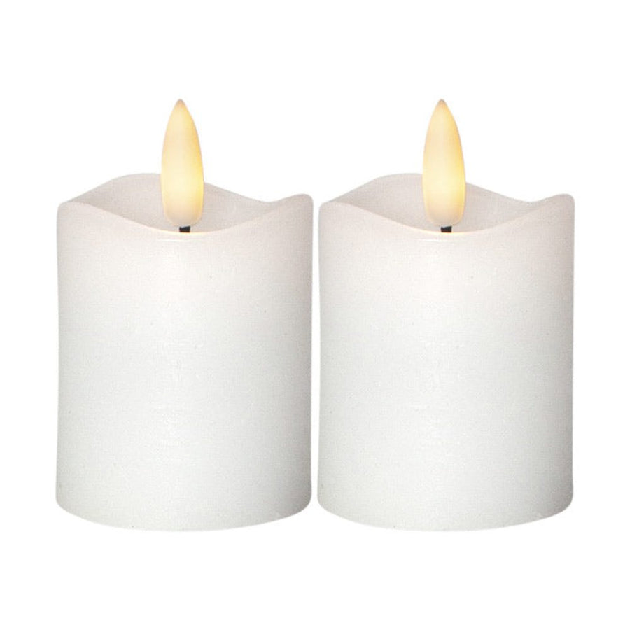 2 darabos, valódi viaszból készült, fehér színű LED gyertya-szett.