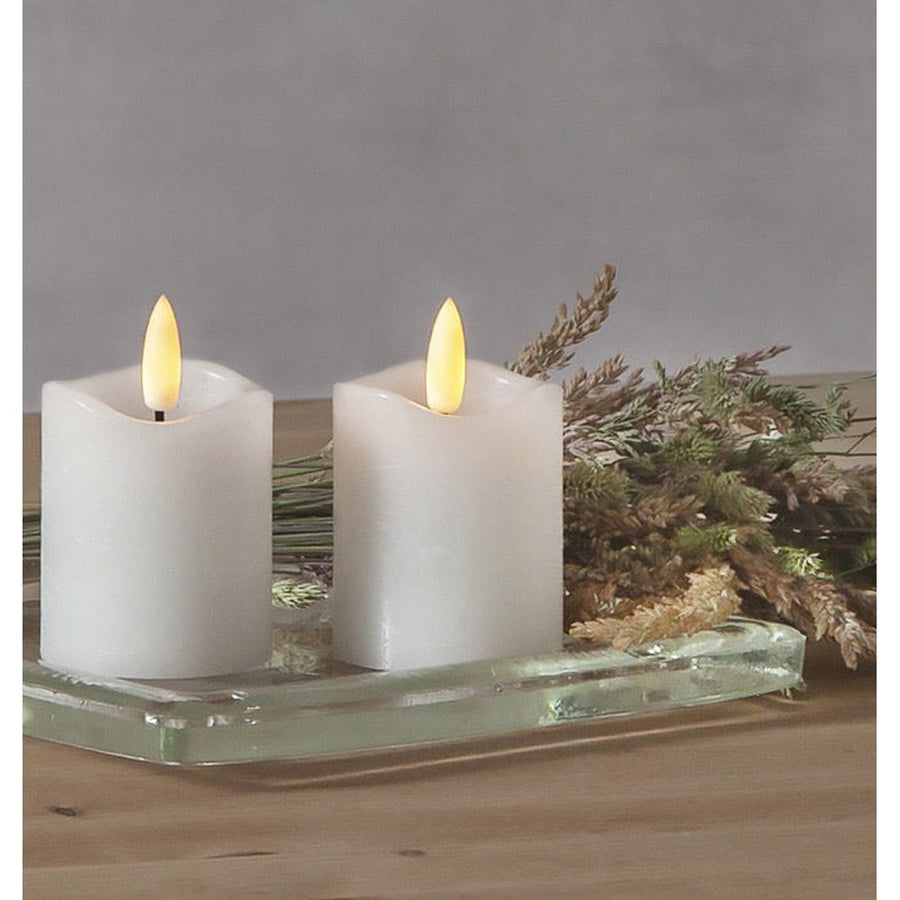 2 darabos, valódi viaszból készült, fehér színű LED gyertya-szett.