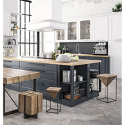 Skandináv stílusú, fenyőfából és fémből készült ülőke.