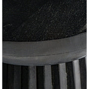 Kortárs stílusú, mangófából készült, egyedi formatervezésű lerakóasztal. Színe: fekete.