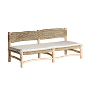 Törzsi stílusú, teakfából készült, egyedi formatervezésű, kézműves kanapé, növényi rostkötélből készült ülőfelülettel és háttámlával.