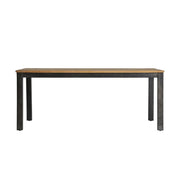 Ipari stílusú, mangófából és fémből készült étkezőasztal.