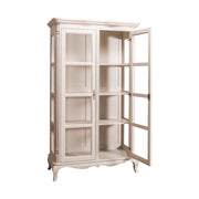 Kétosztatú, shabby chic stílusú, antikolt fehér színű vitrin szekrény.