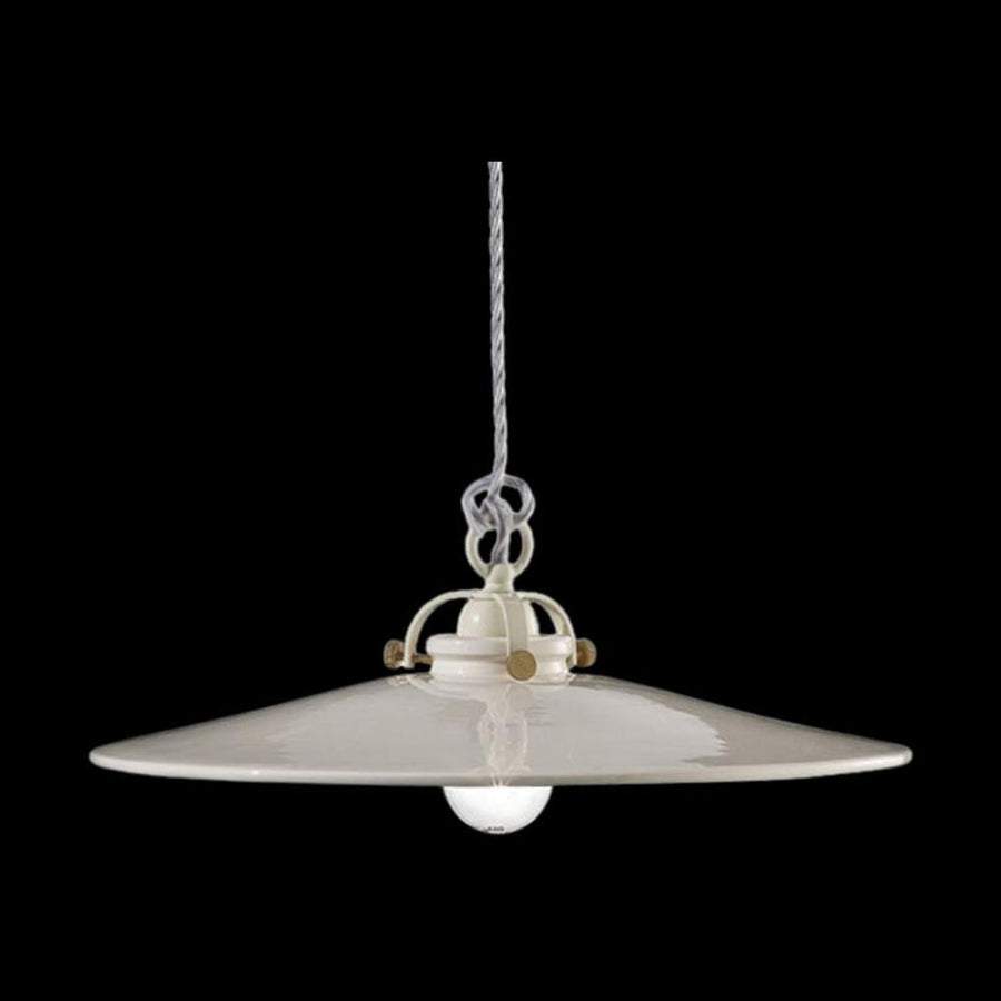 Vidéki stílusú, mázas fémből és mázas kerámiából készült, textilburkolatú vezetékkel kialakított, kézműves függeszték lámpa.