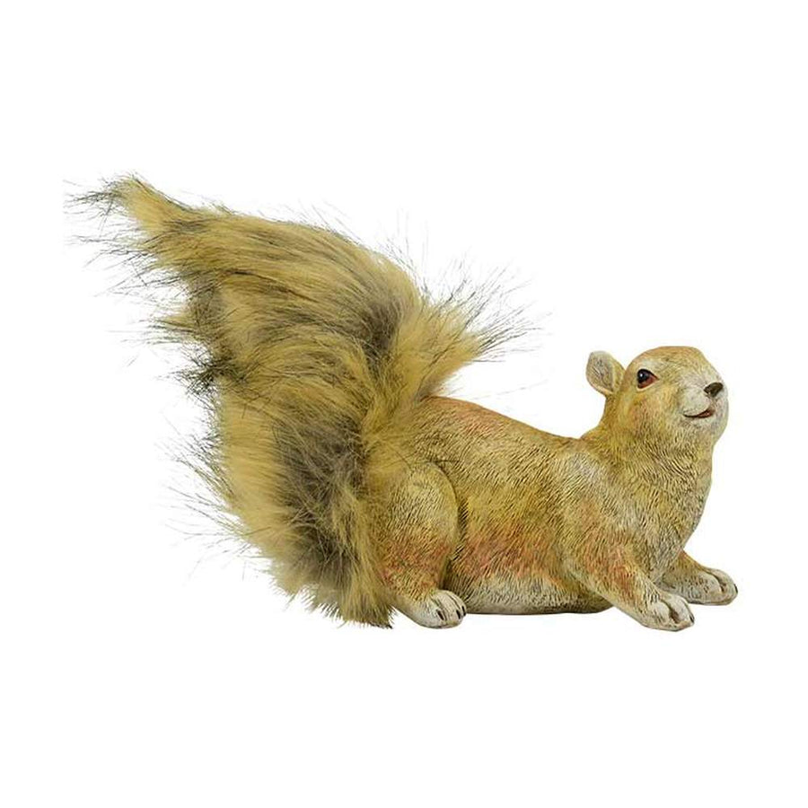 Vintage stílusú, erdei mókus figura, lompos szőrme farokkal