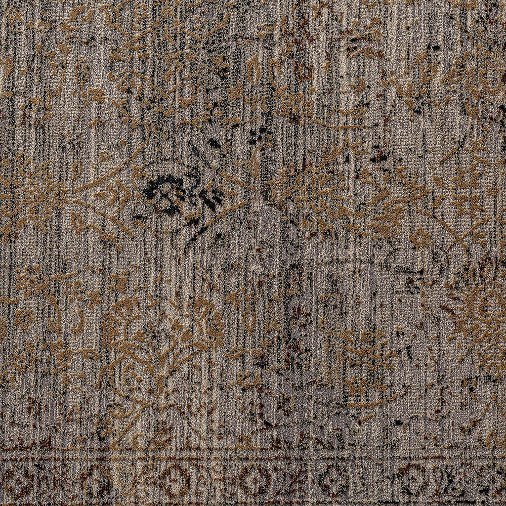 Exkluzív megjelenésű, antikolt hatású, keleti növényi ornamentikával díszített prémium szőnyeg.