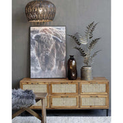 Antikolt felületű, sárgaréz színű fémből készült, páfrány növény dekoráció fém kaspóban.