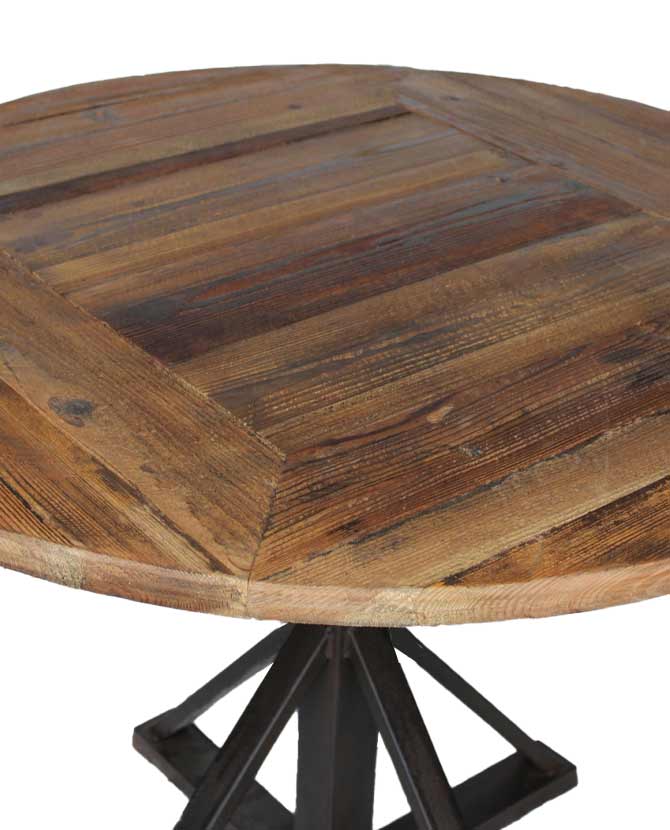 Újrahasznosított fából és vasból készült, 100 cm átmérőjű, loft stílusú étkezőasztal.