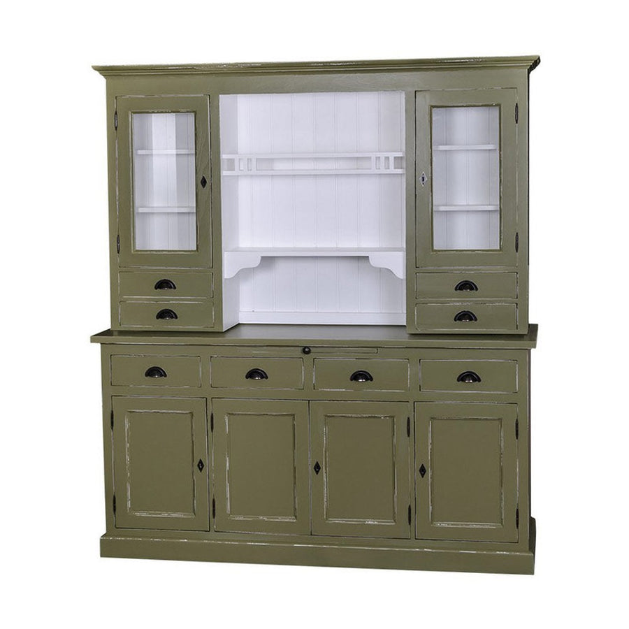 Tömör fenyőfából készült, 179 cm hosszú és 197 cm magas tálalószekrény