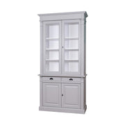 Tömör fenyőfából készült, 120 cm hosszú és 240 cm magas tálalószekrény