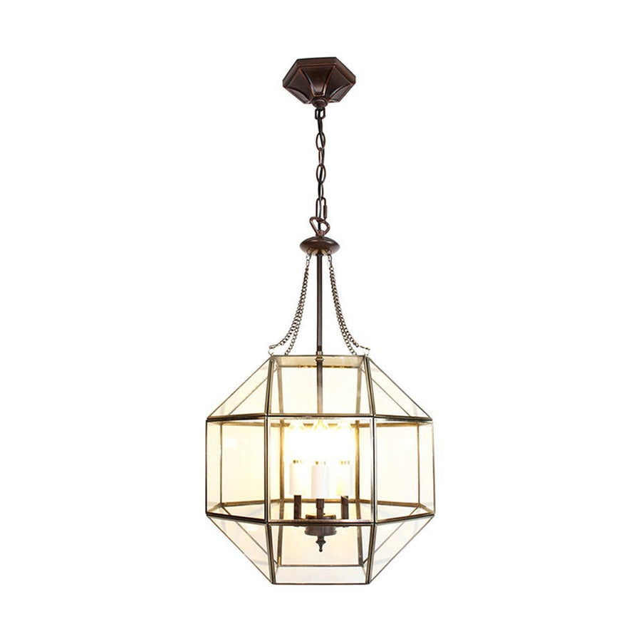 Aranyszínű fémből és víztiszta üvegből készült, 40 cm átmérőjű, rombikuboktaéder formájú, beltéri függesztek lámpa.