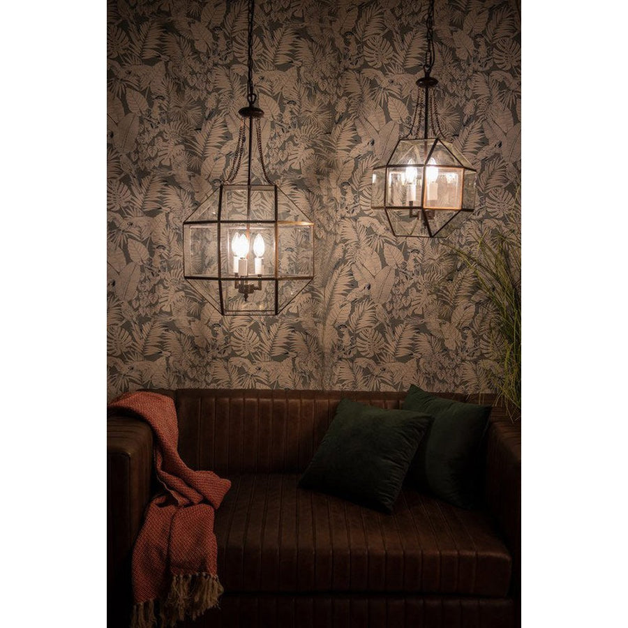 Aranyszínű fémből és víztiszta üvegből készült, 40 cm átmérőjű, rombikuboktaéder formájú, beltéri függesztek lámpa.