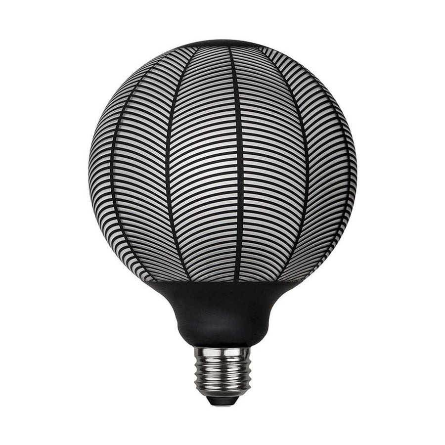 Graphic Pine dekorációs izzó. Meleg fehér fényű LED dekorációs izzó, opálos üveggel és matt fekete színű grafikai mintával