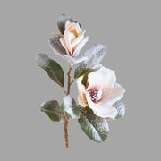 Havas felületű, élethű megjelenésű, téli magnólia ág művirág.