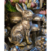 Nagyméretű, 35 cm magas, glamour stílusú, ezüst színű húsvéti nyuszi figura