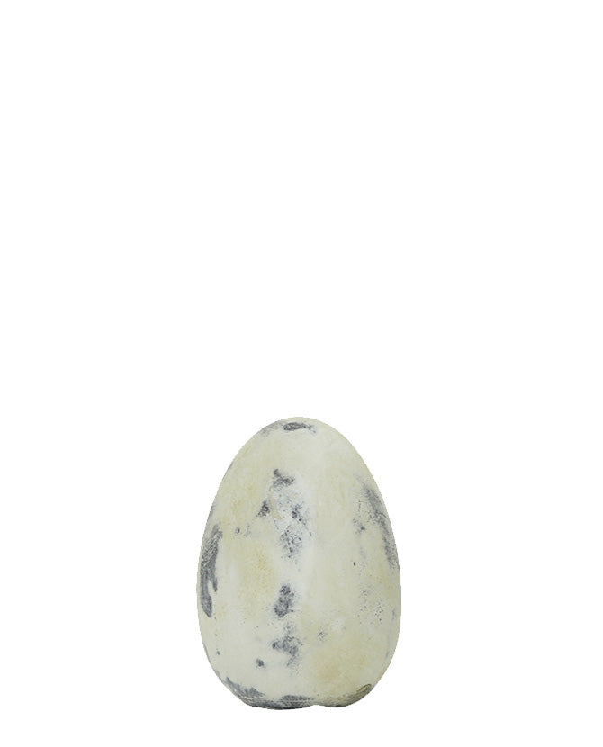 Rusztikus vidéki stílusú, 7 cm átmérőjű és 10 cm magas, antikolt felületű, krém színű húsvéti kerámia tojás.