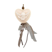 Vintage stílusú, kókusz illatú kézműves illatfüzér, angyal figurás szív formájú krémviasszal.