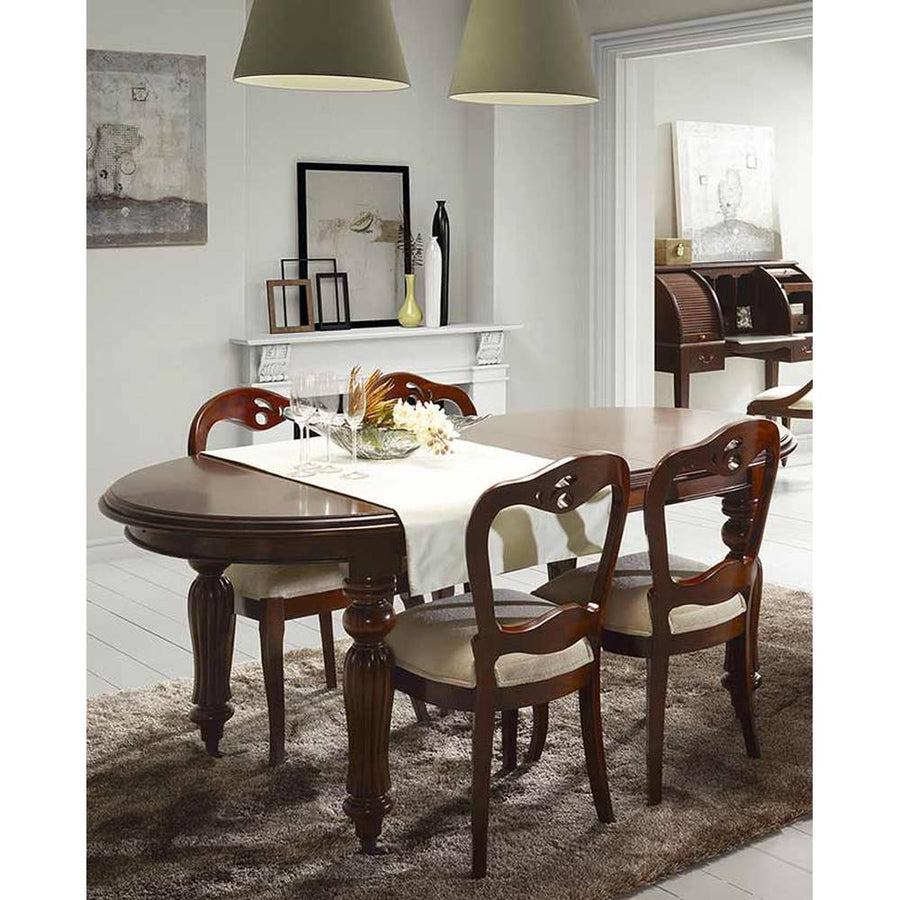 Mahagónifából készült kerekes kihúzható étkezőasztal étkezőaszékekkel