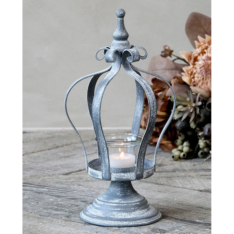 Vintage stílusú , antikolt fém koronás mécsestartó, gyertyatartó