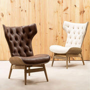 Prémium minőségű, kortárs stílusú, hajlított szilfából készült fehér színű vászonnal kárpitozott szárnyas relaxációs szék