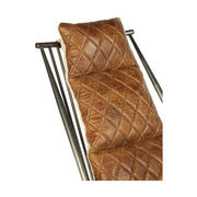 Vasból készült, vintage barna színű marhabőrrel kárpitozott, kortárs-loft stílusú, formatervezett prémium pihenő karosszék.