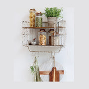 Loft stílusú, 52 cm hosszú, antikolt felületű, fém fogasokkal felszerelt konyhai falipolc.