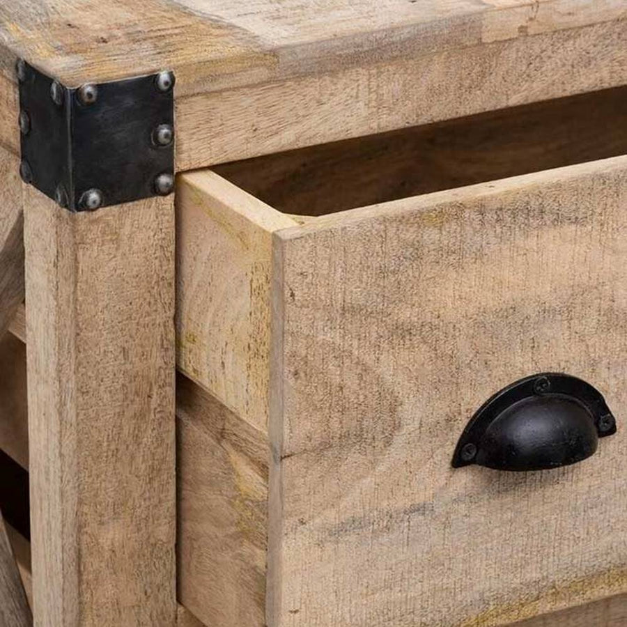 Natúr színű, tömör mangófából készült, 150 cm hosszú és 103 cm magas, 6 fiókos, loft stílusú, gurítható komód