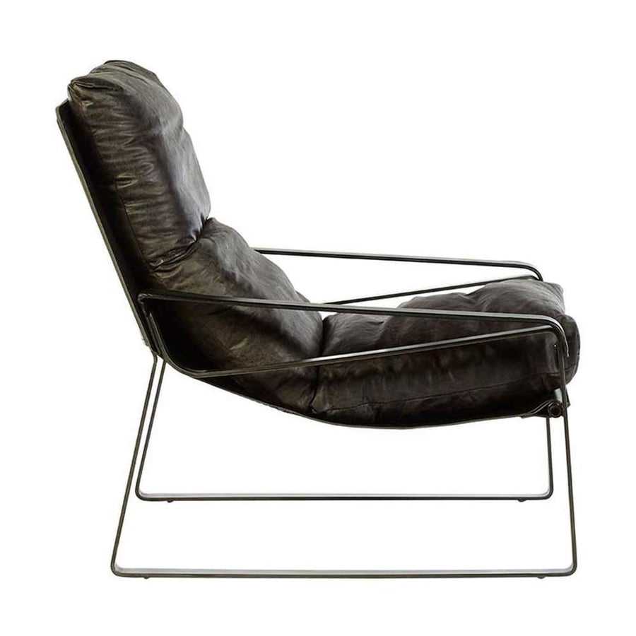 Natúr színű vasból készült, sötétbarna színű marhabőrrel kárpitozott, kortárs-loft stílusú, formatervezett prémium pihenő fotel .