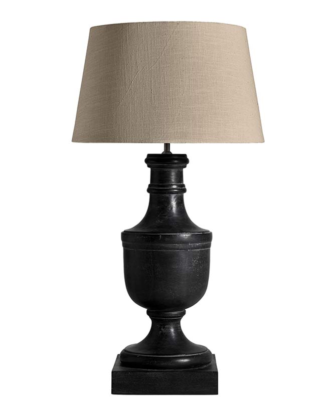 Prémium kategóriás, mangófából faragott nagyméretű, antik fekete színű asztali lámpa, pamut lámpaernyővel
