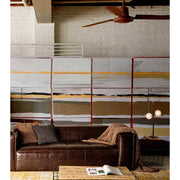 Porfestett, fekete színű acélból készült, natúr színű mangófa tetejű, kortárs, loft stílusú dohányzóasztal.