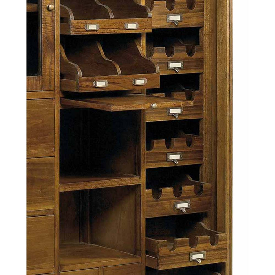 Loft stílusú, mindifából készült kézműves vitrines fiókos bárszekrény bortartó rekeszei.