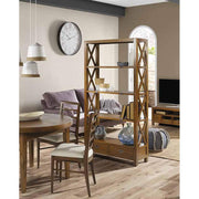 Modern mindifa bútorokkal berendezett nappali belső.