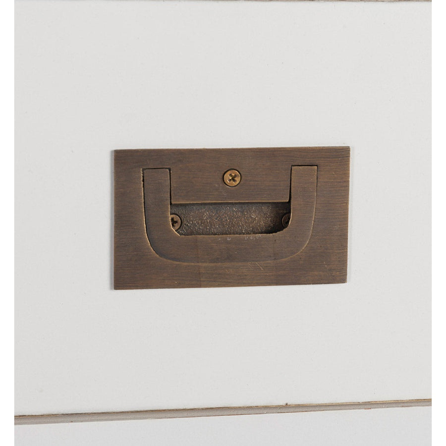 Tömör mindifából készült, modern-vidéki stílusú, kézműves vitrines tálaló.