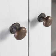 Tömör mindifából készült, modern-vidéki stílusú, kézműves vitrines tároló.