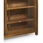 Mindifából készült vitrines tárolószekrény alsó része.