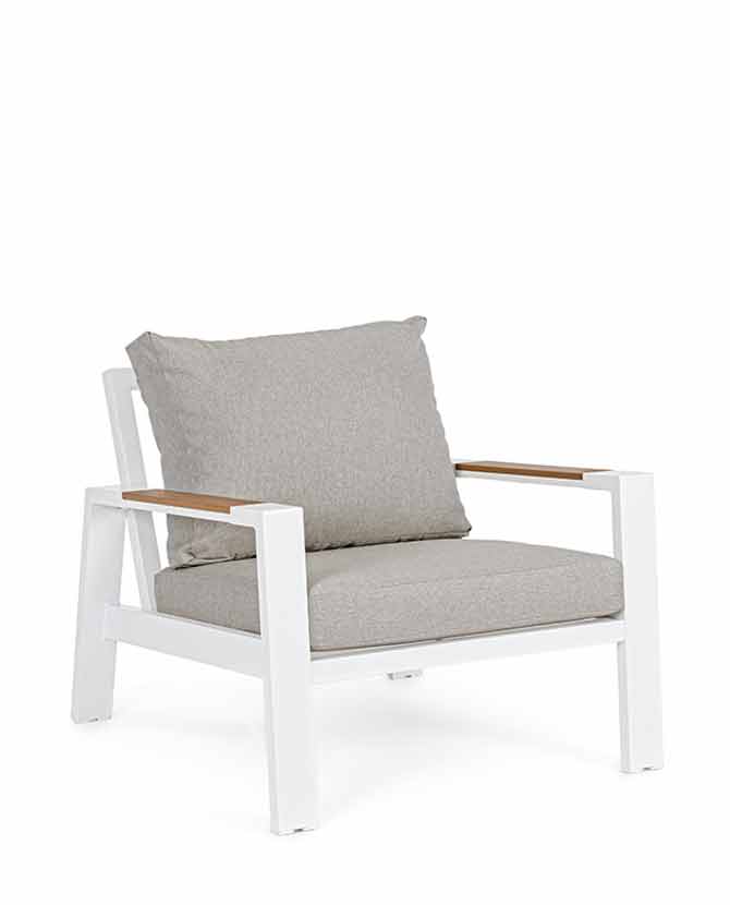 Modern fehér színű kerti fotel polifa betétekkel. 