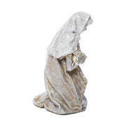 Karácsonyi betlehem Mária figurája oldalnézeti képe