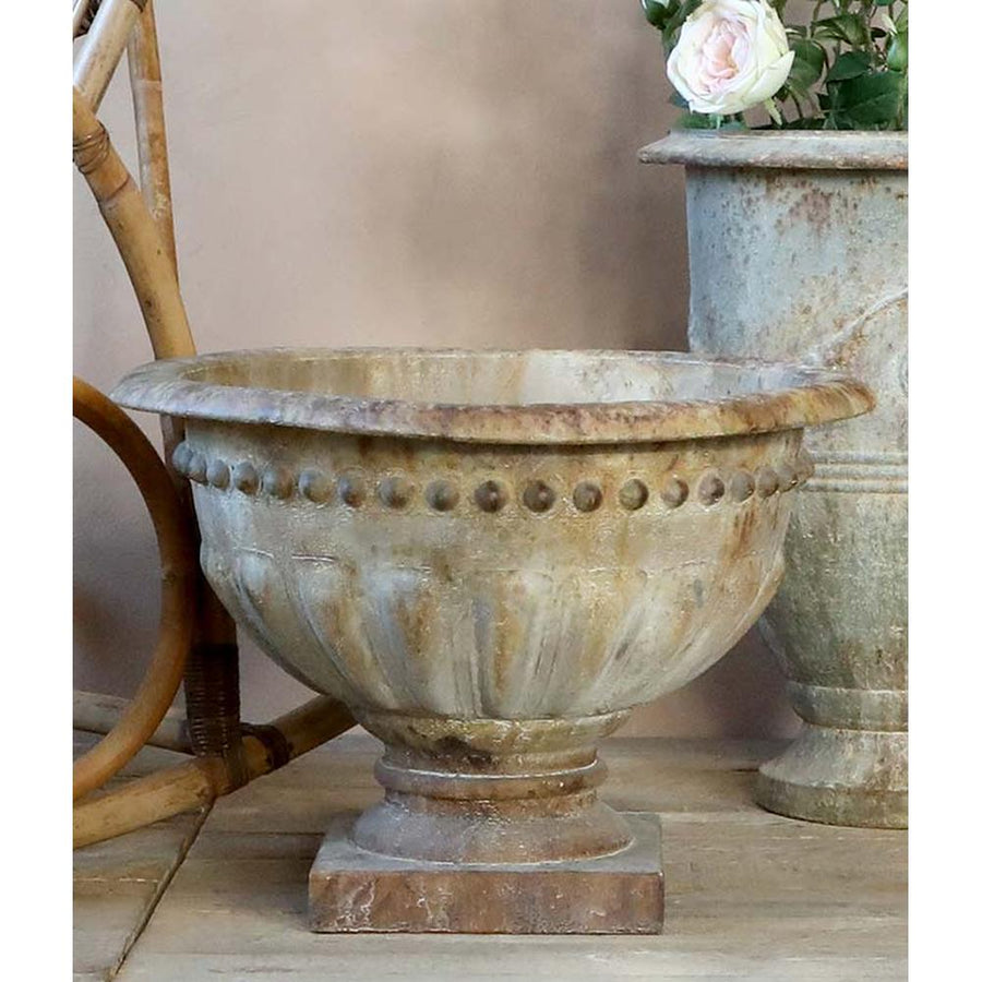 Prémium minőségű, vidéki, provanszi stílusú, nagyméretű, 51 cm átmérőjű, antikolt, patinás felületű, fém kaspó 