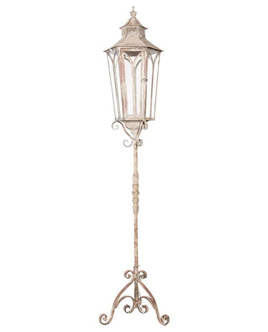 Óriás méretű, 140 cm magas, antik szürke színű patinás fémből készült dekoratív fém kandeláber lámpás