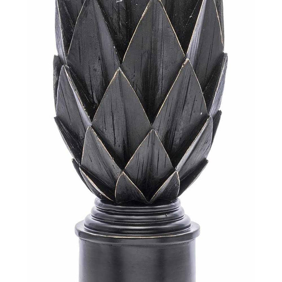 Moulin Noir (ódon fekete) stílusú, óriás méretű, 60,5 cm magas, antik fekete színű dekoratív articsóka dísz közeli képe 