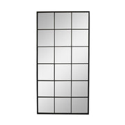 Feketeszínű, nagyméretű, 90 cm hosszú és 180 cm magas, fémből készült, loft stílusú falitükör.