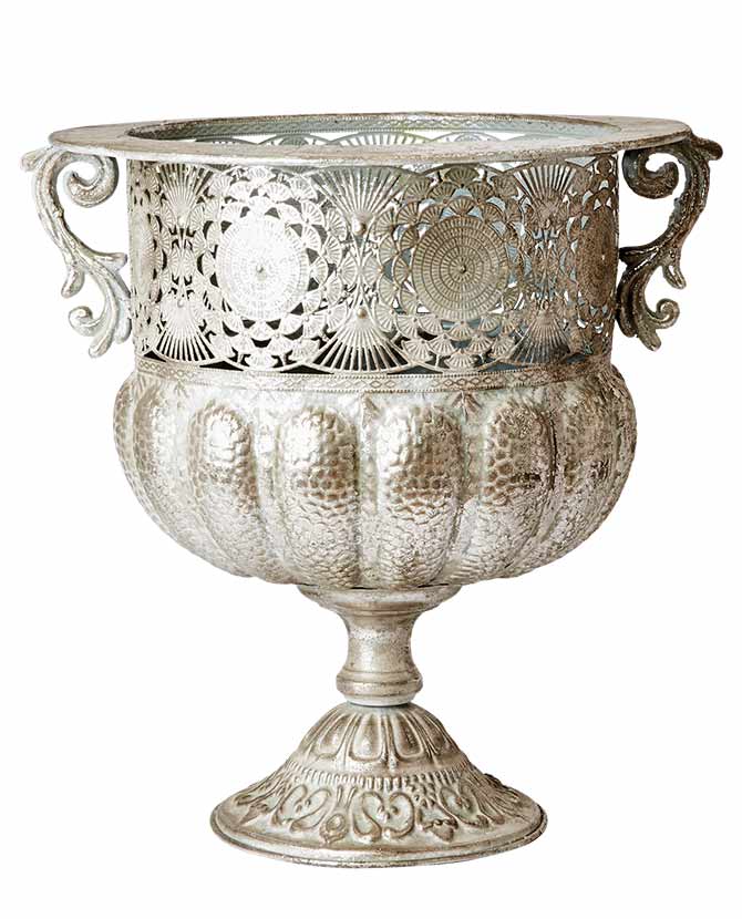 Patinás, antik ezüst színű, áttört fémcsipkével díszített, óriás méretű fémkaspó